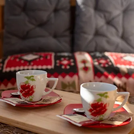 Апартаменты Lovely 3 Bedroom Across Tanners' Bridge, Sleeps 8