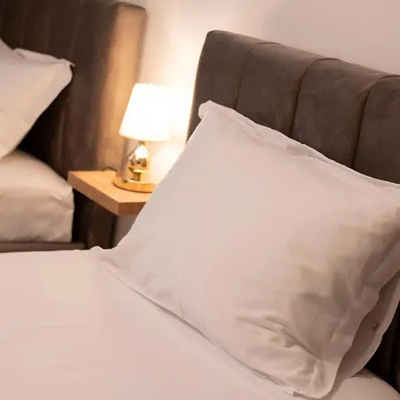 Appartement Lovely 3 Bedroom Across Tanners' Bridge, Sleeps 8 *