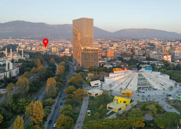 Collective Harmony 3 Bedroom Ideal For Business & Groups